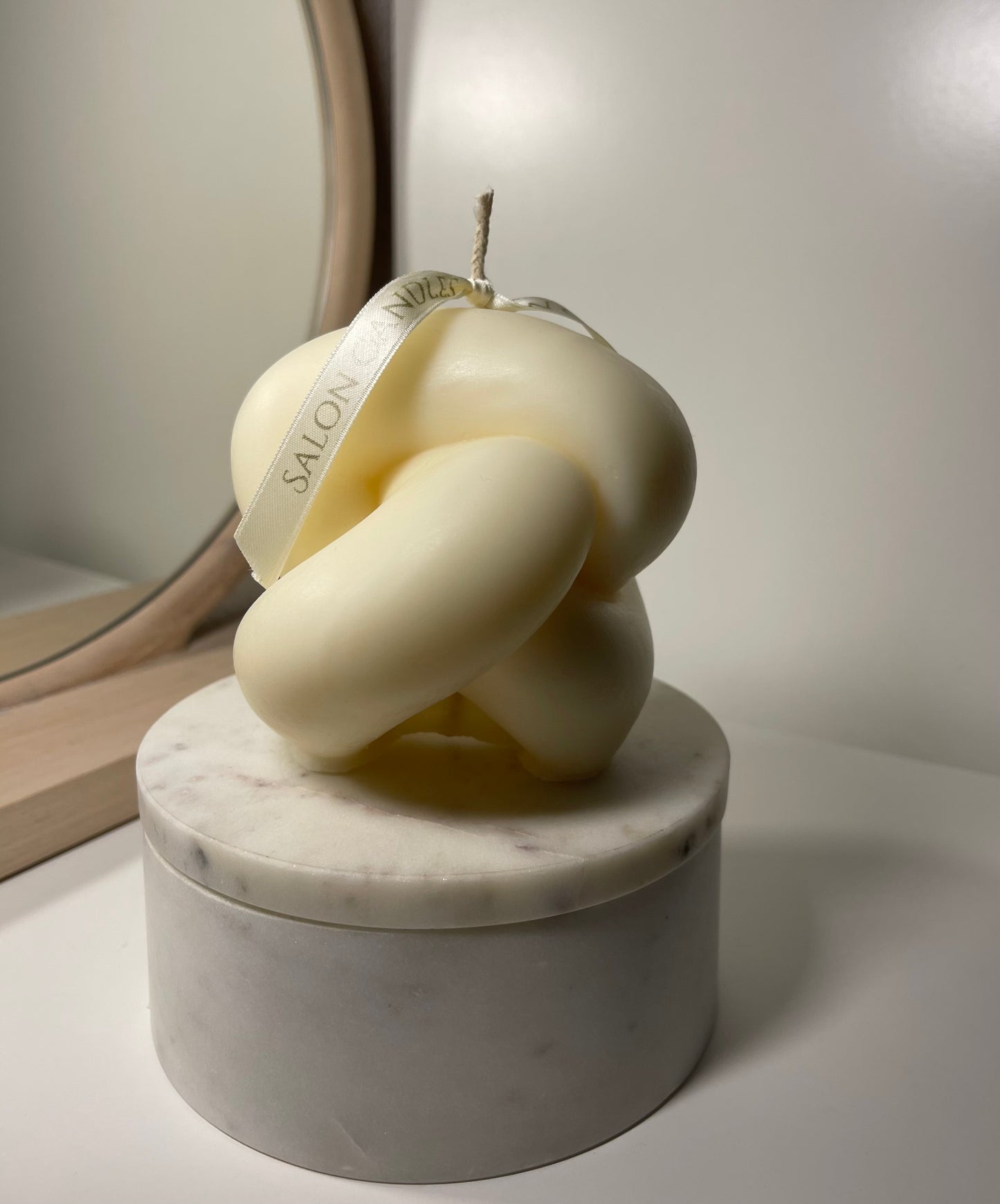 Knot Candle